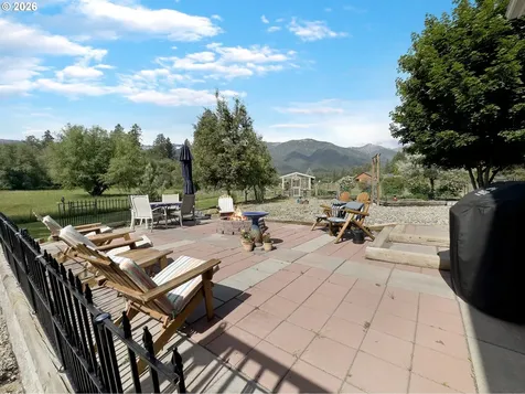 15050 Pine Creek Lane Baker City OR 97814