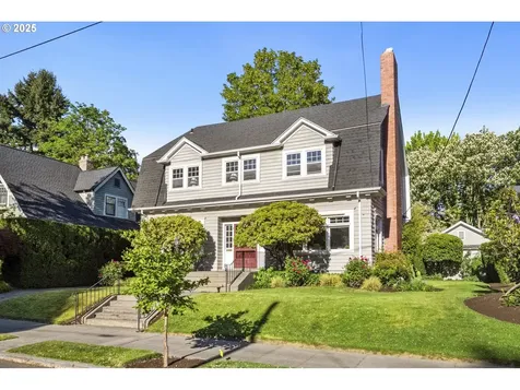 2722 NE 22nd Avenue Portland OR 97212
