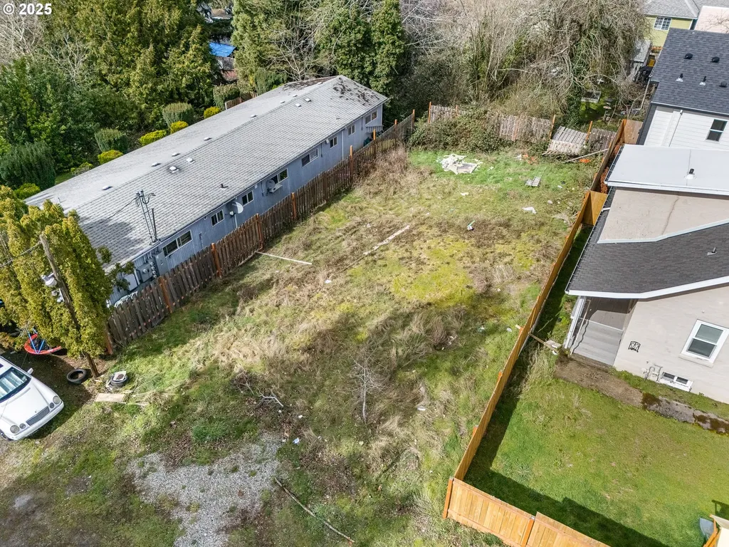 9165 NE Oregon Street Portland OR 97220