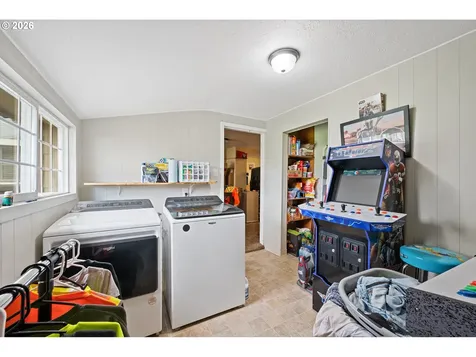 3070 Olympia Way Longview WA 98632