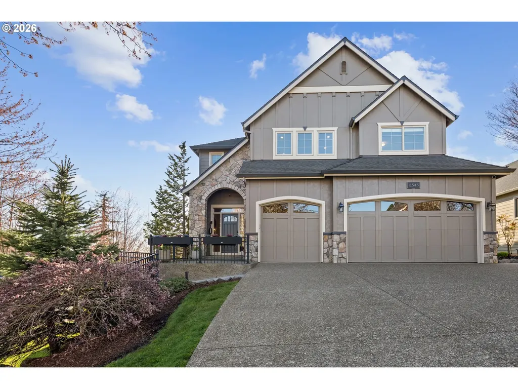 2545 NW 12th Circle Camas WA 98607