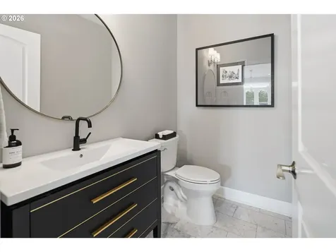 2545 NW 12th Circle Camas WA 98607