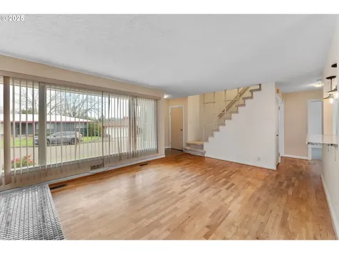 1740 NW Lynwood Street Roseburg OR 97471