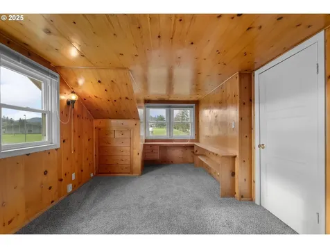 1740 NW Lynwood Street Roseburg OR 97471