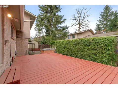 2746 Harlow Road Eugene OR 97401