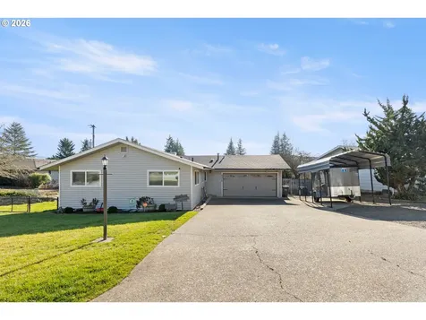 2025 NW Delridge Avenue Roseburg OR 97471