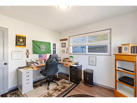 2025 NW Delridge Avenue Roseburg OR 97471