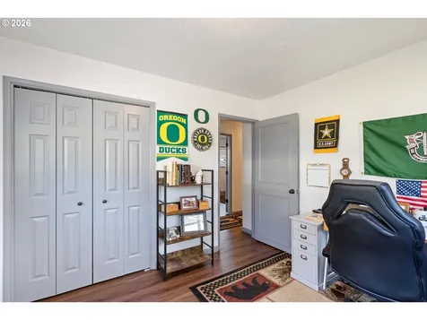 2025 NW Delridge Avenue Roseburg OR 97471