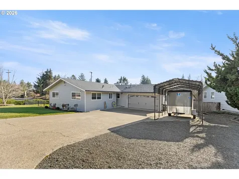 2025 NW Delridge Avenue Roseburg OR 97471