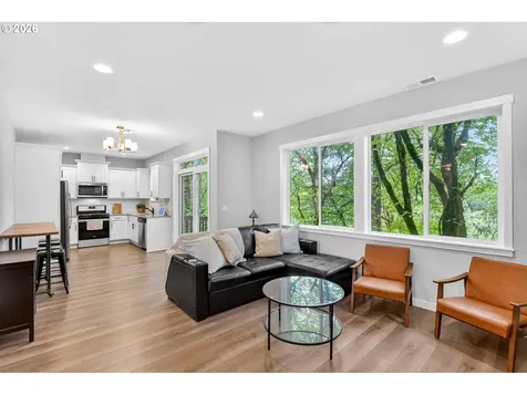1521 S Camille Place Newberg OR 97132