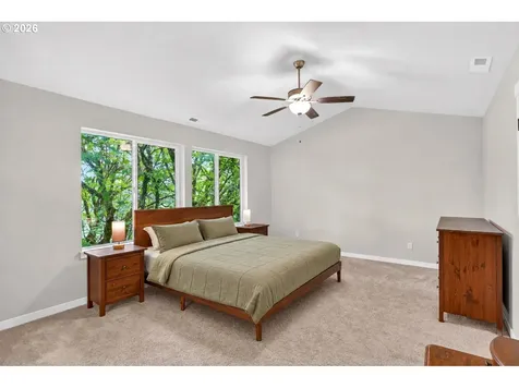 1521 S Camille Place Newberg OR 97132