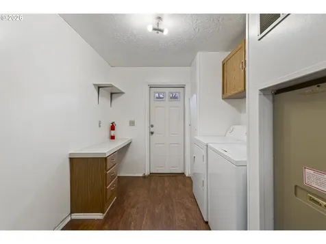 1145 SW Cypress Street Mcminnville OR 97128