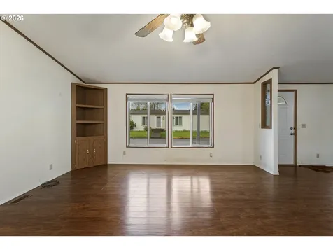 1145 SW Cypress Street Mcminnville OR 97128