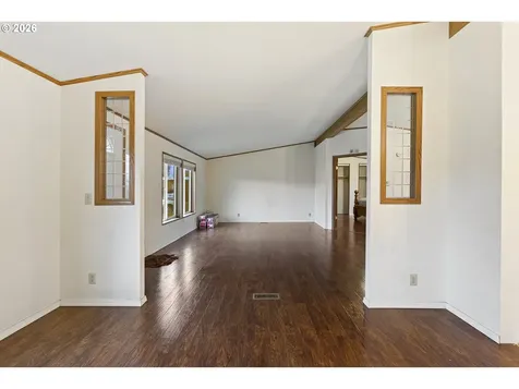 1145 SW Cypress Street Mcminnville OR 97128
