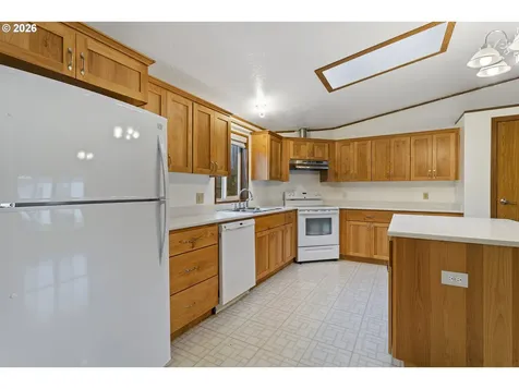1145 SW Cypress Street Mcminnville OR 97128