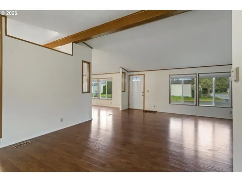 1145 SW Cypress Street Mcminnville OR 97128