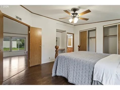 1145 SW Cypress Street Mcminnville OR 97128
