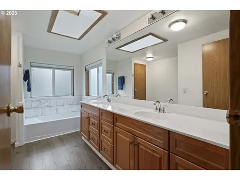 1145 SW Cypress Street Mcminnville OR 97128