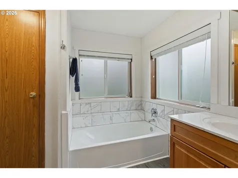 1145 SW Cypress Street Mcminnville OR 97128