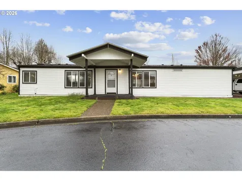 1145 SW Cypress Street Mcminnville OR 97128