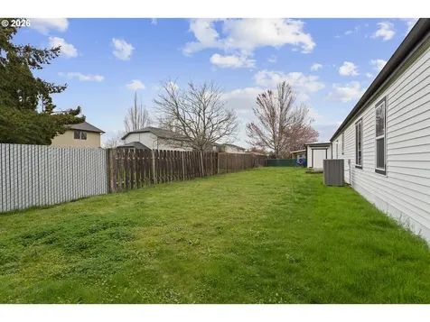 1145 SW Cypress Street Mcminnville OR 97128