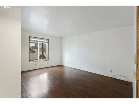 1145 SW Cypress Street Mcminnville OR 97128