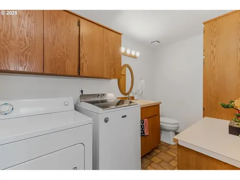 15713 NE 6th Circle Vancouver WA 98684