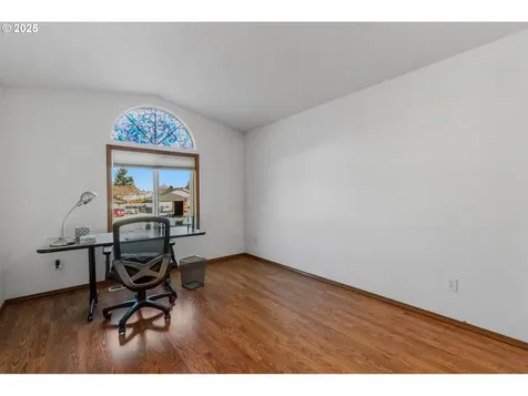 15713 NE 6th Circle Vancouver WA 98684