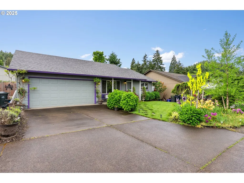 382 S 70th Place Springfield OR 97478