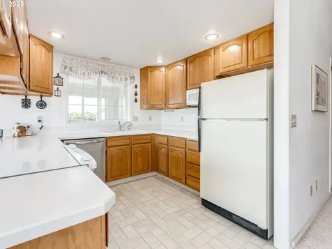 3491 NE Hawn Creek Road Mcminnville OR 97128
