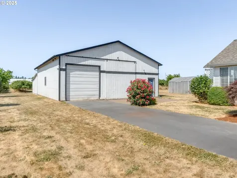 3491 NE Hawn Creek Road Mcminnville OR 97128