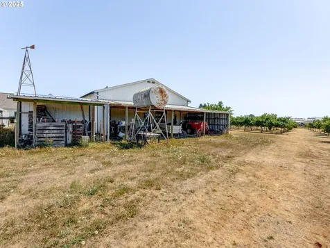 3491 NE Hawn Creek Road Mcminnville OR 97128