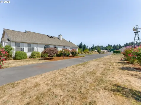 3491 NE Hawn Creek Road Mcminnville OR 97128