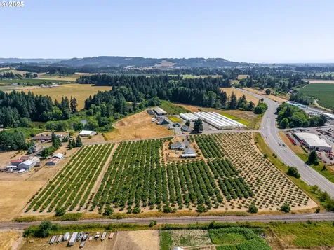 3491 NE Hawn Creek Road Mcminnville OR 97128