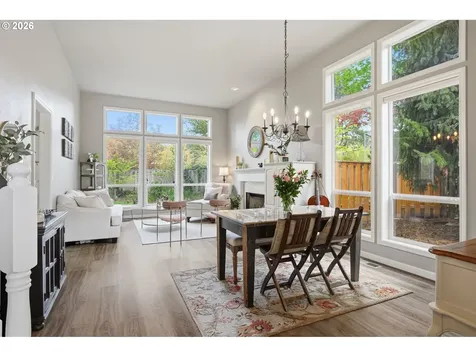 14058 Chatham Court Lake Oswego OR 97035