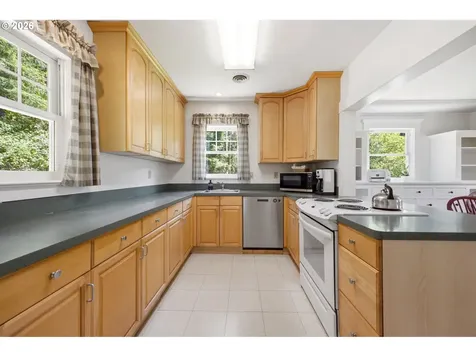 431 Skelton Road Stevenson WA 98648