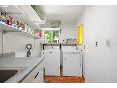 431 Skelton Road Stevenson WA 98648