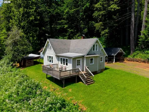 431 Skelton Road Stevenson WA 98648