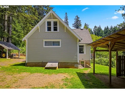 431 Skelton Road Stevenson WA 98648