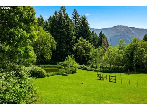 431 Skelton Road Stevenson WA 98648