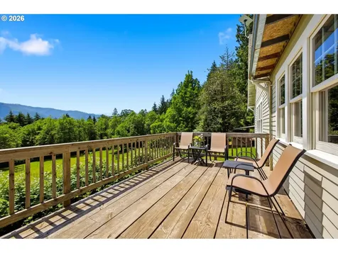431 Skelton Road Stevenson WA 98648