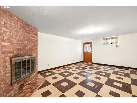 14220 NE San Rafael Street Portland OR 97230