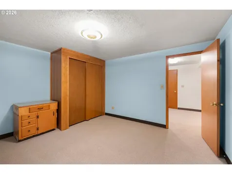 14220 NE San Rafael Street Portland OR 97230