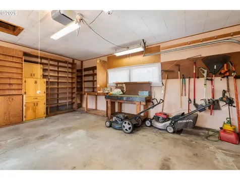 14220 NE San Rafael Street Portland OR 97230