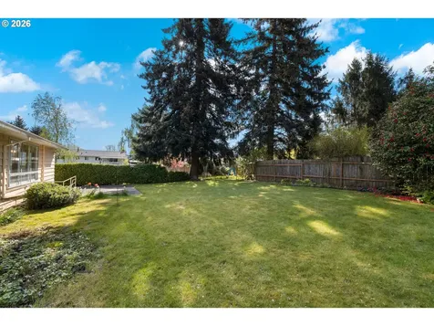 14220 NE San Rafael Street Portland OR 97230