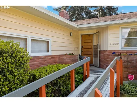 14220 NE San Rafael Street Portland OR 97230