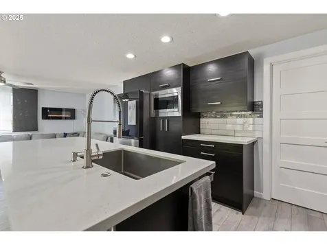 1616 NE 154th Street Vancouver WA 98686
