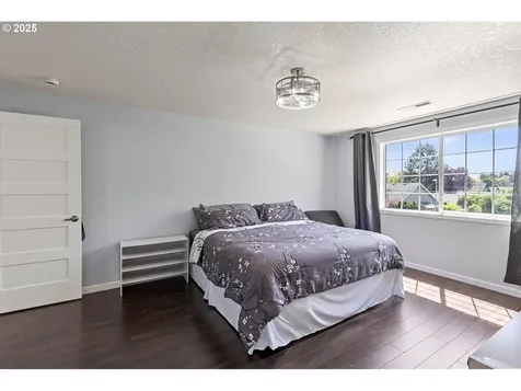 1616 NE 154th Street Vancouver WA 98686