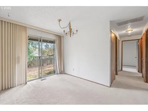 10036 SW 50th Avenue Portland OR 97219