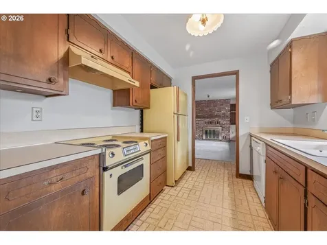 10036 SW 50th Avenue Portland OR 97219